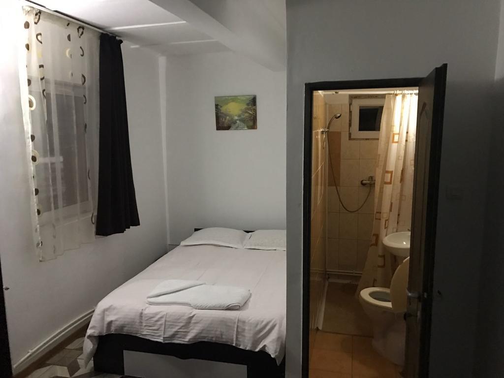 Pensiunea Marcello Iasi Luaran gambar